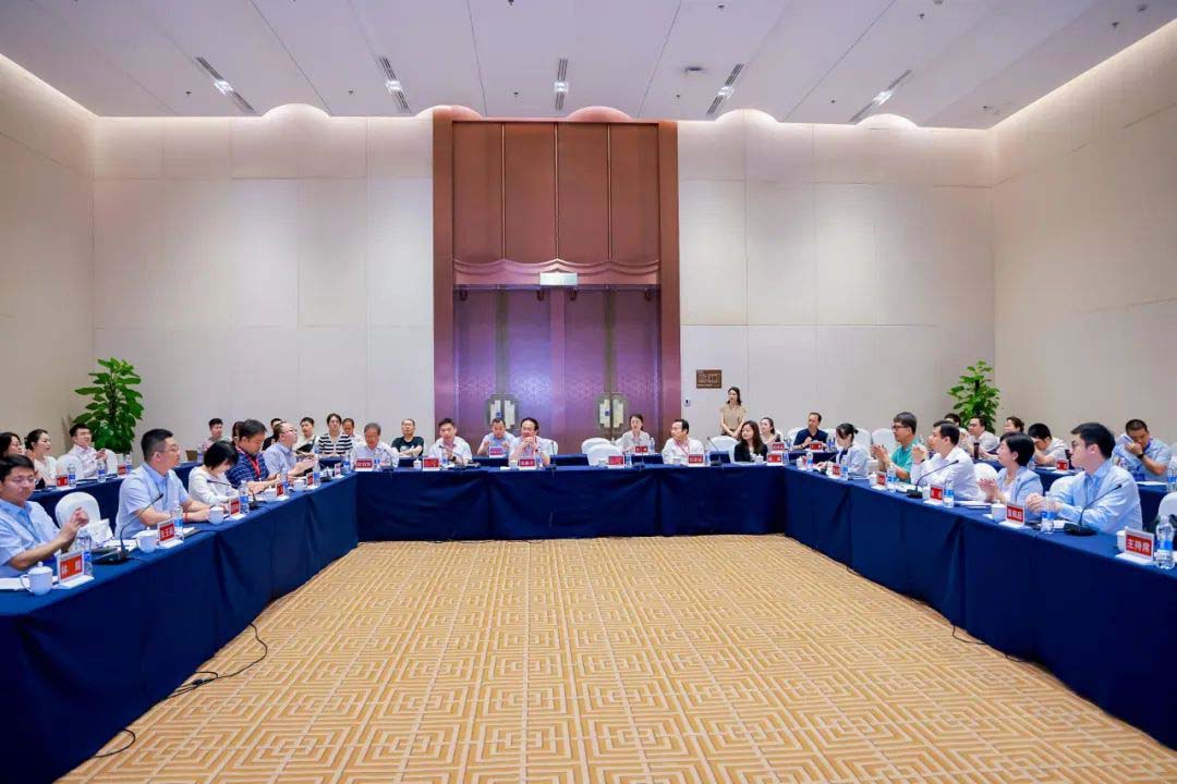 電子會議桌牌.jpg